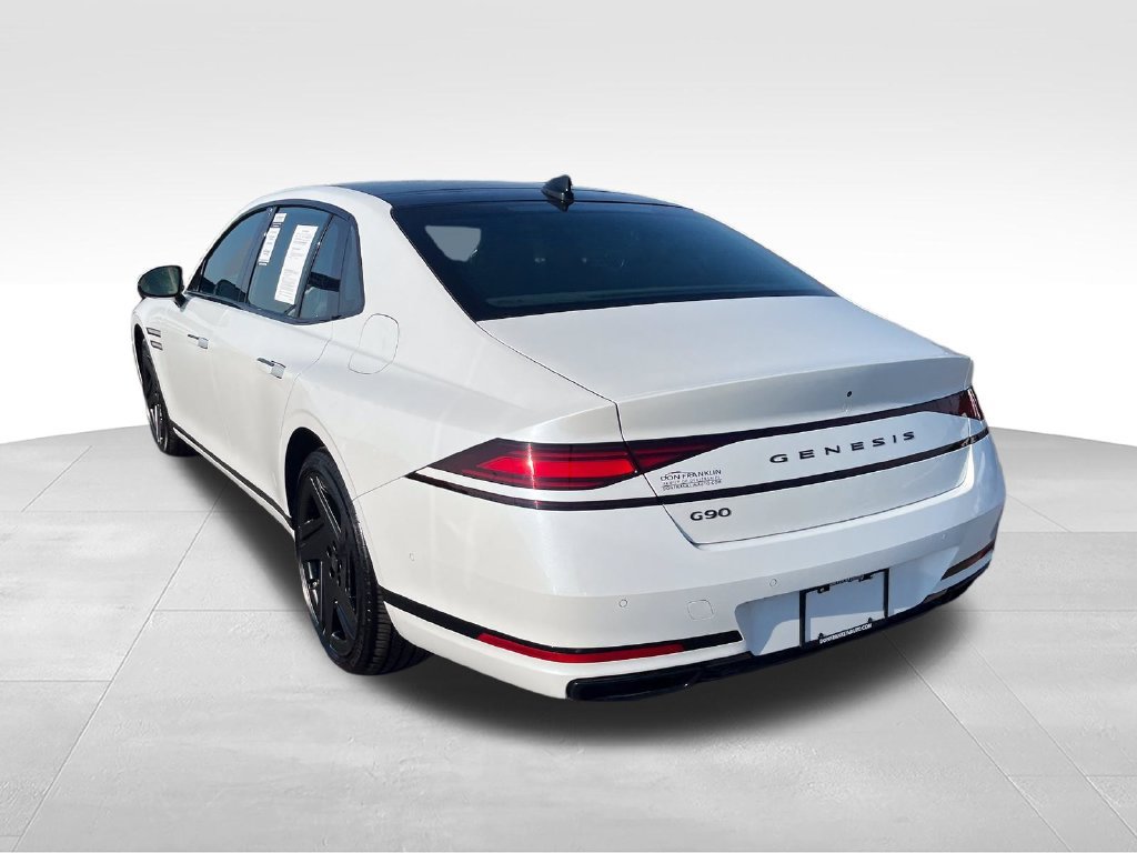 Used 2026 White Genesis 3.5T e-SC image 3