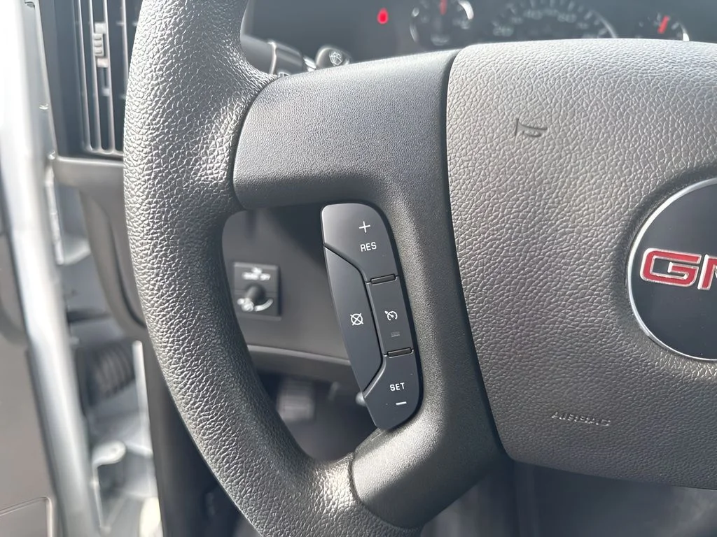 Used 2024 White GMC Work Van image 12
