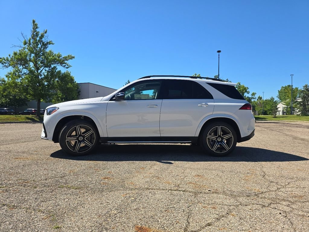 New 2026 MANUFAKTUR Moonlight White Metallic Mercedes-Benz GLE 350 image 53