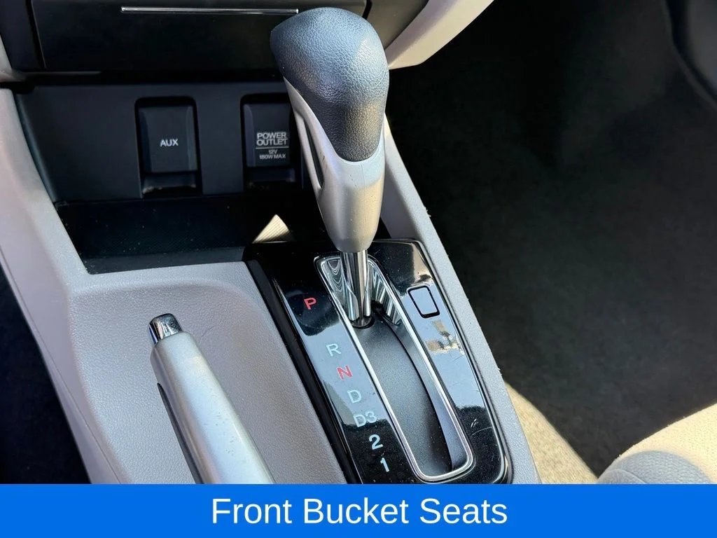 Used 2013  Honda LX image 12