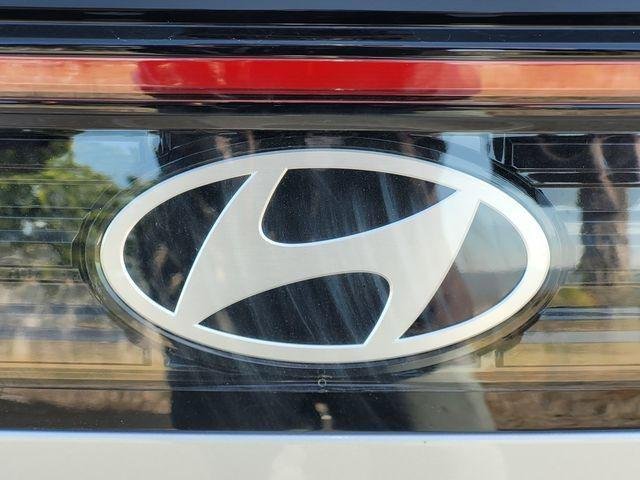 New 2026 Silver Hyundai SEL Sport image 24
