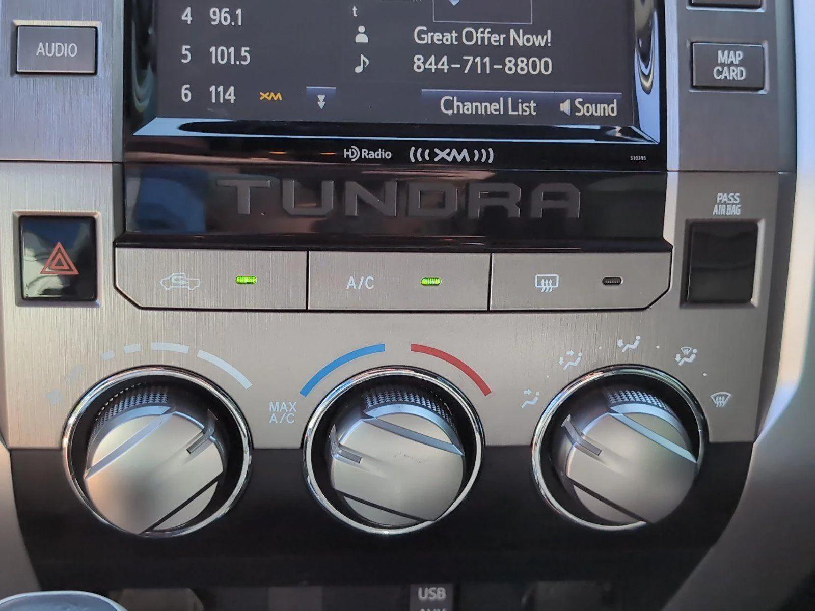 Used 2019 Midnight Black Metallic Toyota SR5 image 21