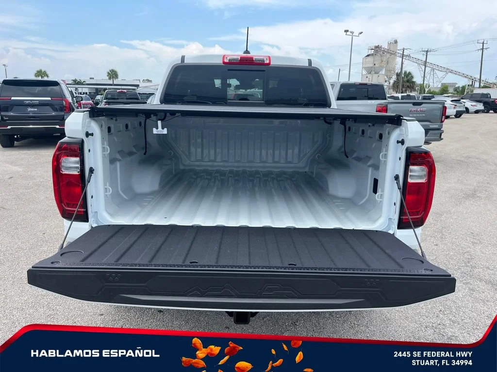 New 2026 Summit White GMC Elevation image 10