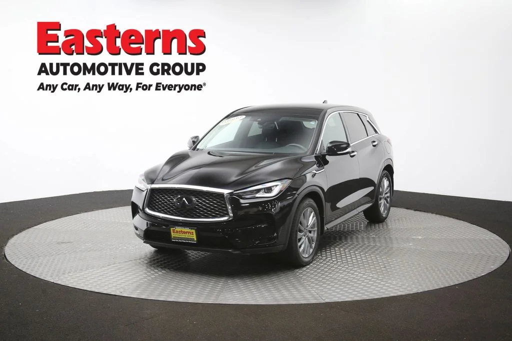 Used 2023 Black INFINITI PURE image 55