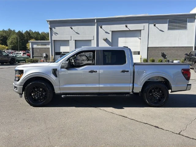 Used 2024 Silver Ford XLT image 10