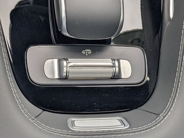 Used 2025  Mercedes-Benz GLE 53 AMG® image 21