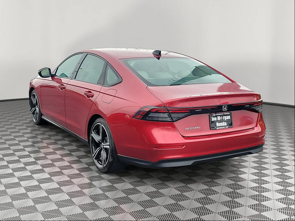 2026 Honda Accord Sedan SE, photo 2 of 12