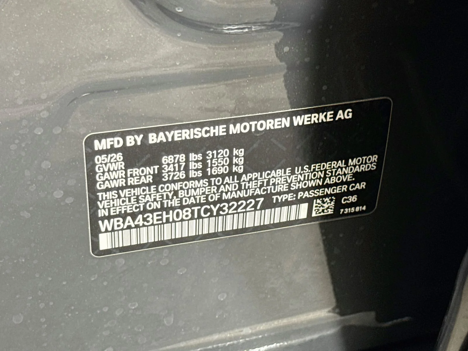 New 2026 Dravit Grey Metallic BMW 750e xDrive image 34