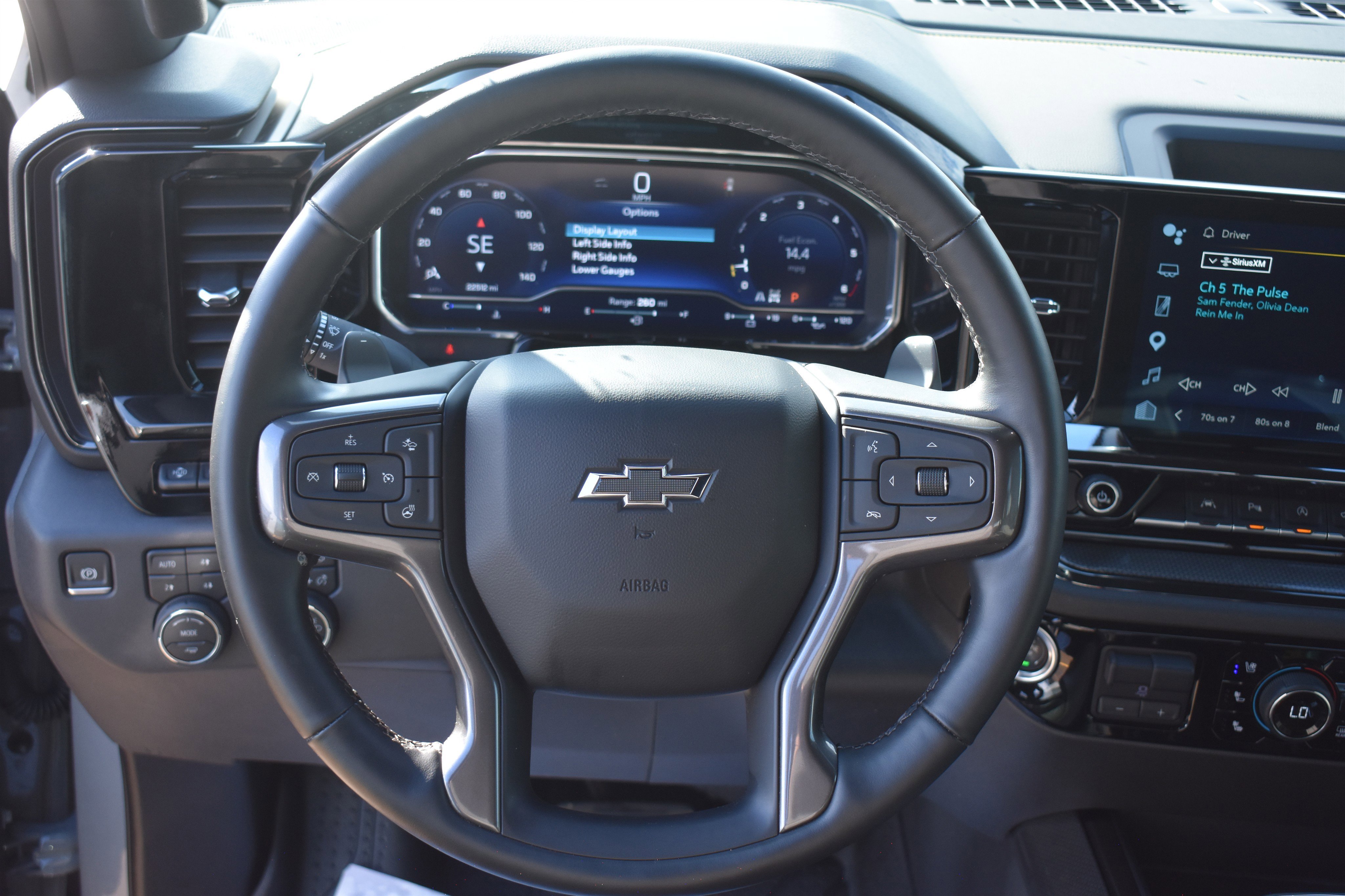 Used 2025 Slate Gray Metallic Chevrolet ZR2 image 20