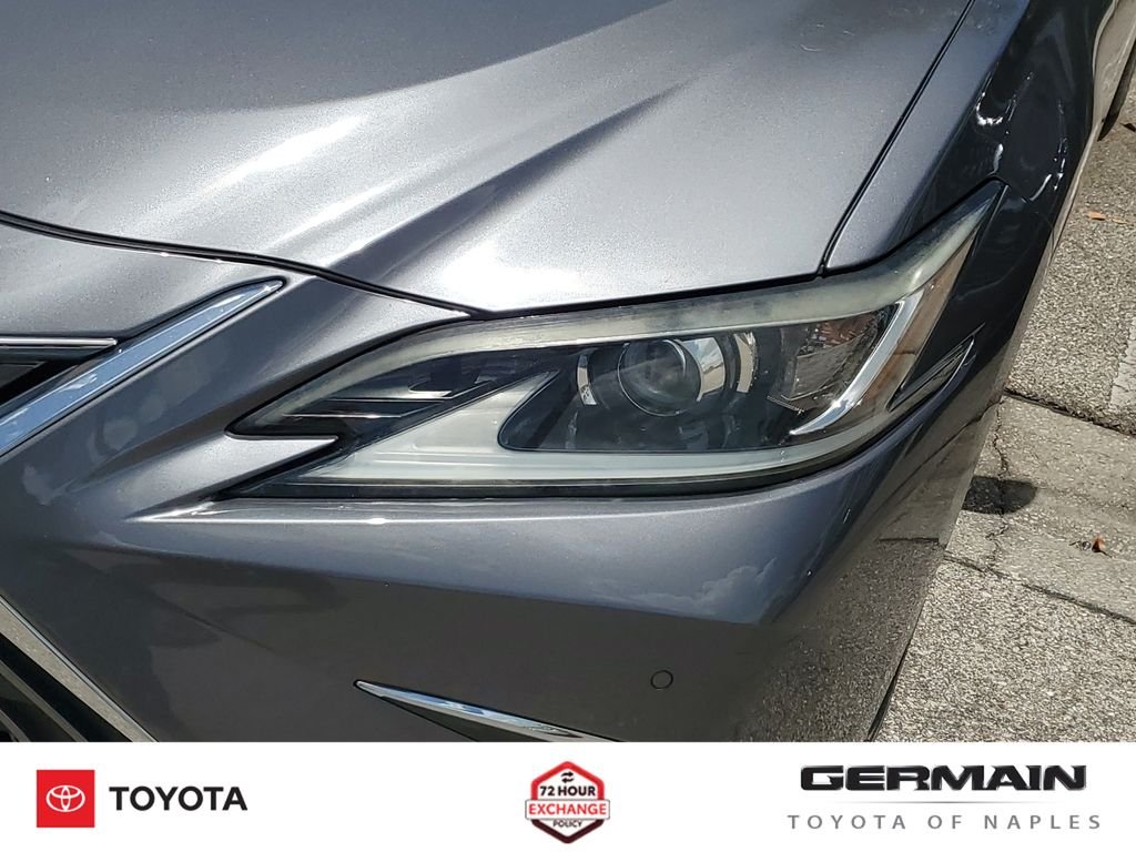 Used 2020 Gray Lexus 300h image 16