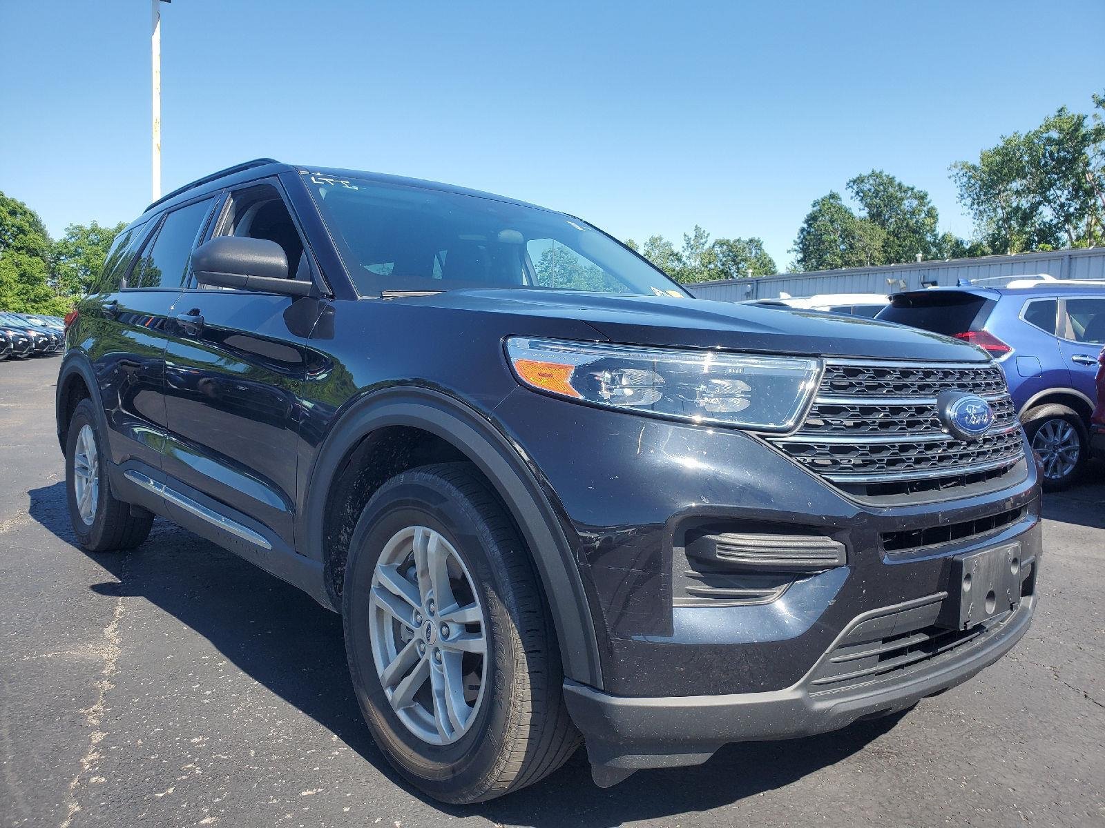 Used 2024 Agate Black Ford XLT image 2