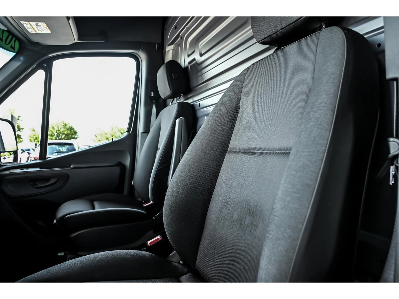 Used 2025 Black Mercedes-Benz 3500 image 9