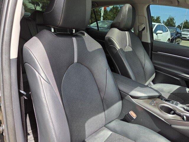 Used 2024 Midnight Black Metallic TOYOTA XSE V6 image 30