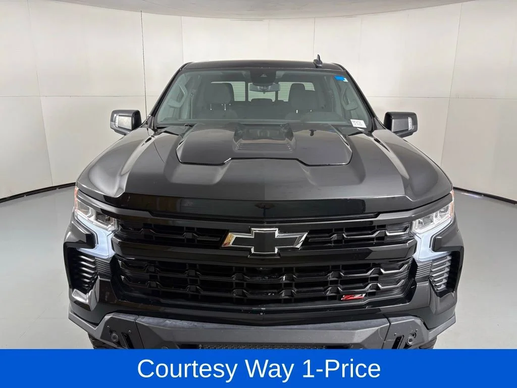 Used 2024 Black Chevrolet LT Trail Boss image 4