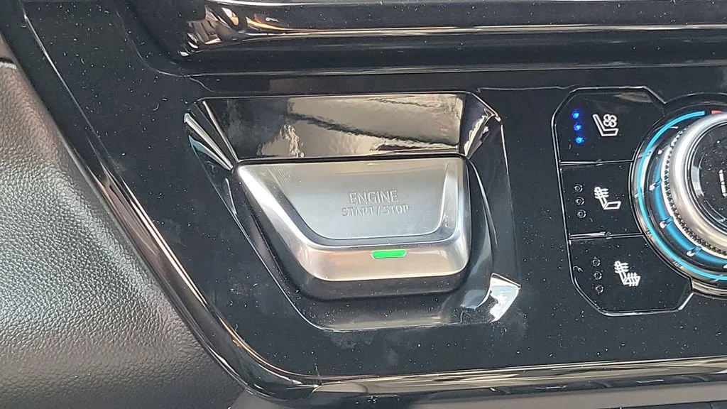 New 2026 Summit White GMC AT4X image 23