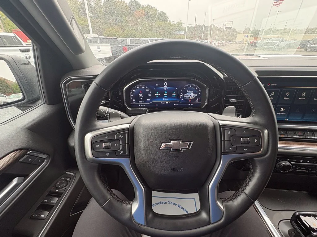 Used 2023 STERLING GRAY METALLIC Chevrolet RST image 13