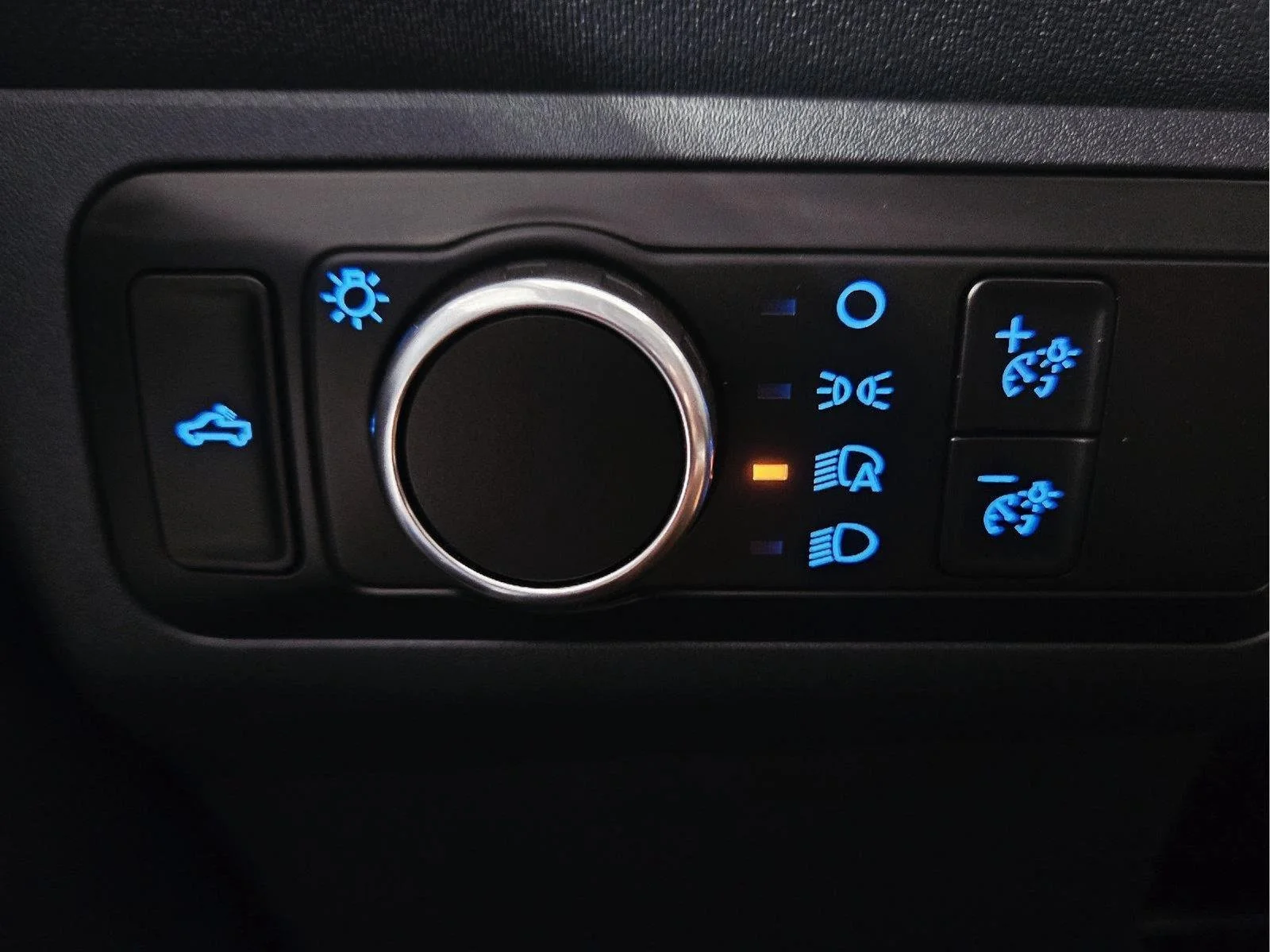 Used 2024 Cactus Gray Ford XLT image 13