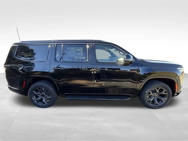 New 2026 High Gloss Black Jeep Limited Altitude image 7