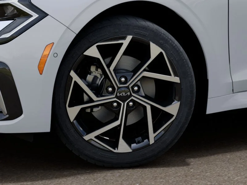 2026 Kia K5 EX - Photo 9