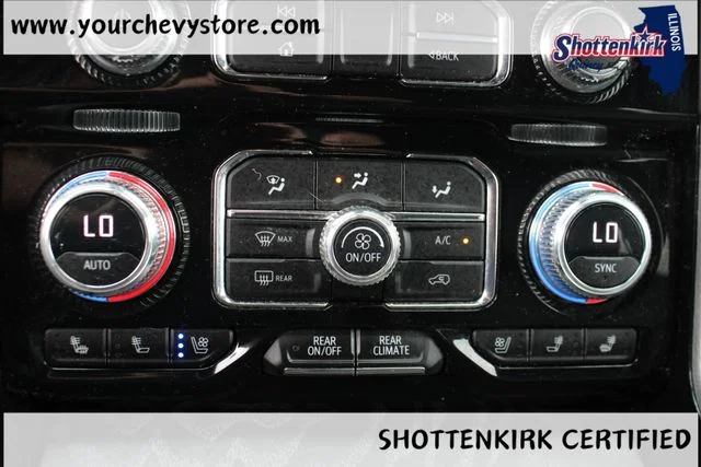 Used 2023 Silver GMC Denali image 38