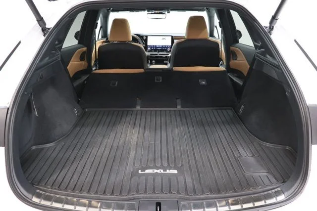 Used 2023 White Pearl Lexus 350 Premium Plus image 34