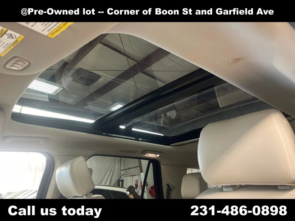 Used 2019 Black Ford Platinum image 13