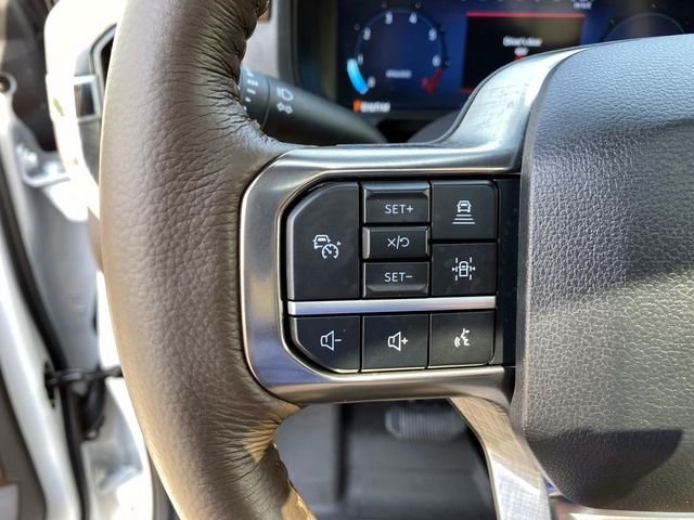 Used 2025 White Ford King Ranch image 25