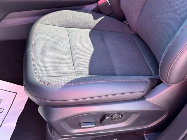 New 2026 Agate Black Metallic Ford ST image 18