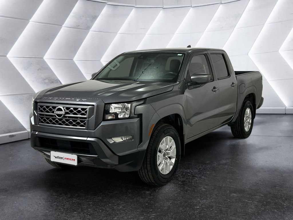 Used 2023 Gray Nissan SV image 3
