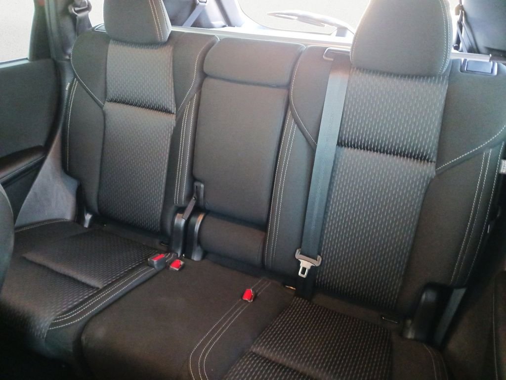 Used 2022 Red Mitsubishi ES image 9