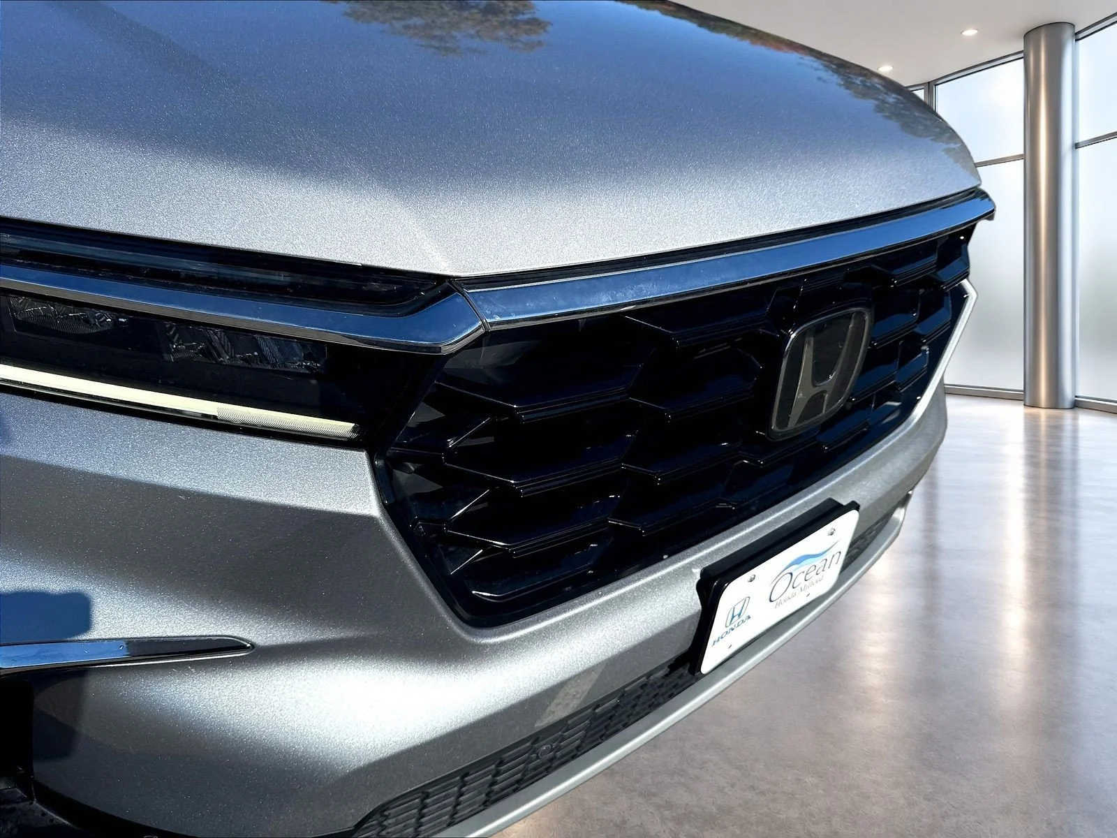 Used 2024 Lunar Silver Metallic Honda Touring image 36