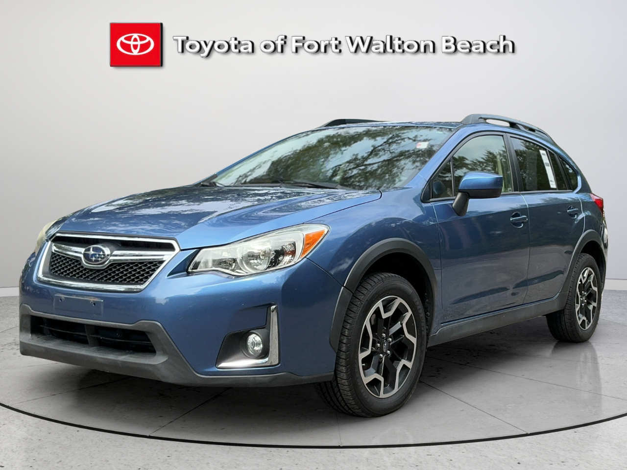 Used 2016 Blue Subaru 2.0i Premium image 3