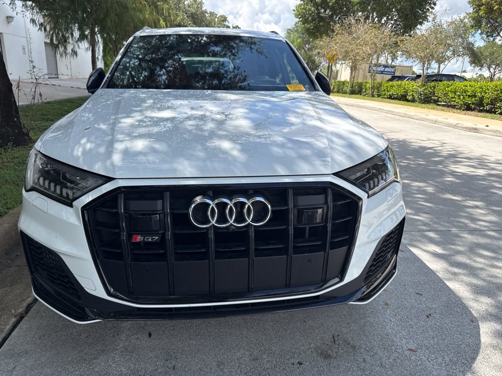 Used 2023 White/off-white Audi Prestige image 2