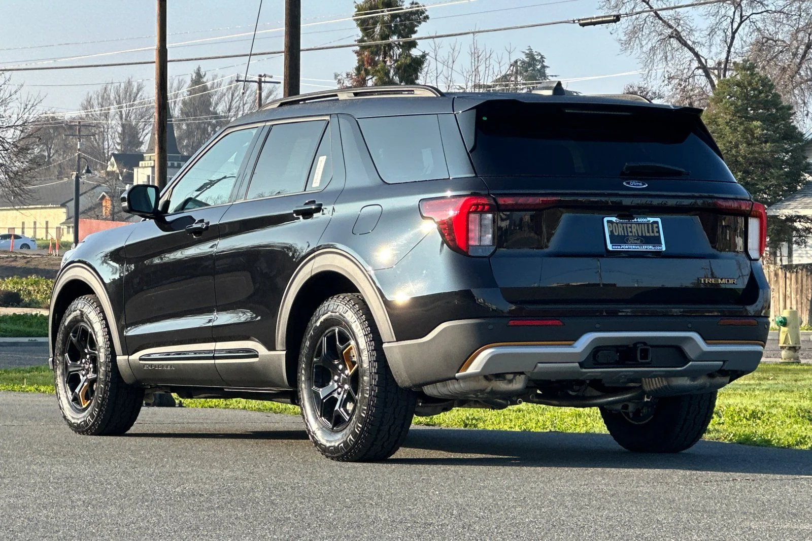 New 2026 Agate Black Metallic Ford Tremor® image 7