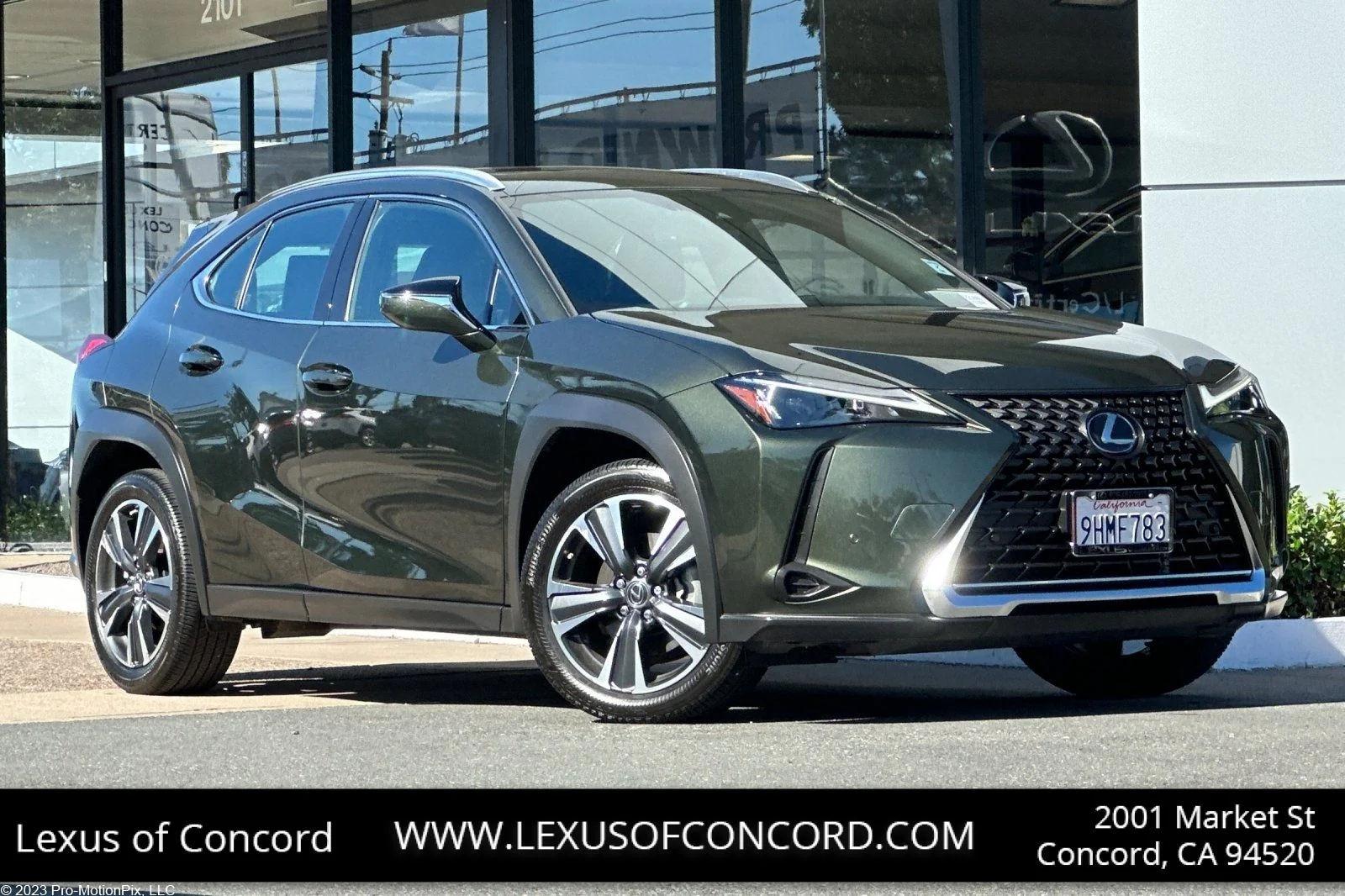 Used 2024 Green Pearl Lexus 250h Base image 1
