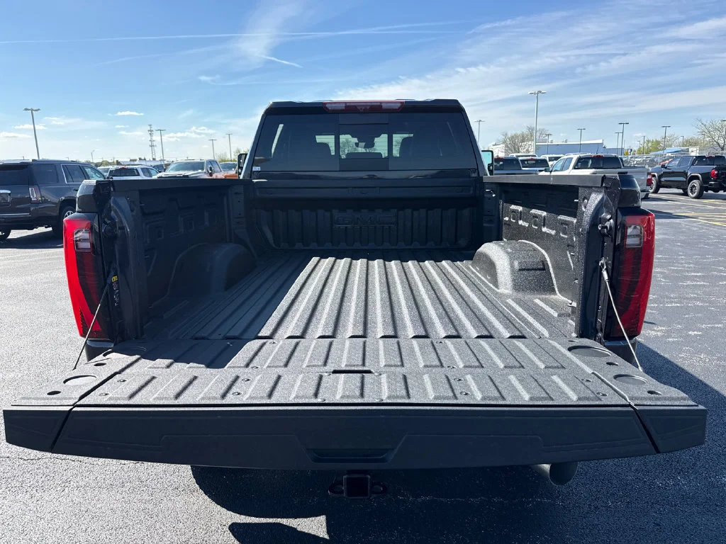 2026 GMC Sierra 2500HD Denali Ultimate - Photo 36