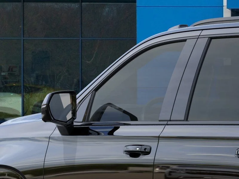 2026 Chevrolet Suburban RST - Photo 18