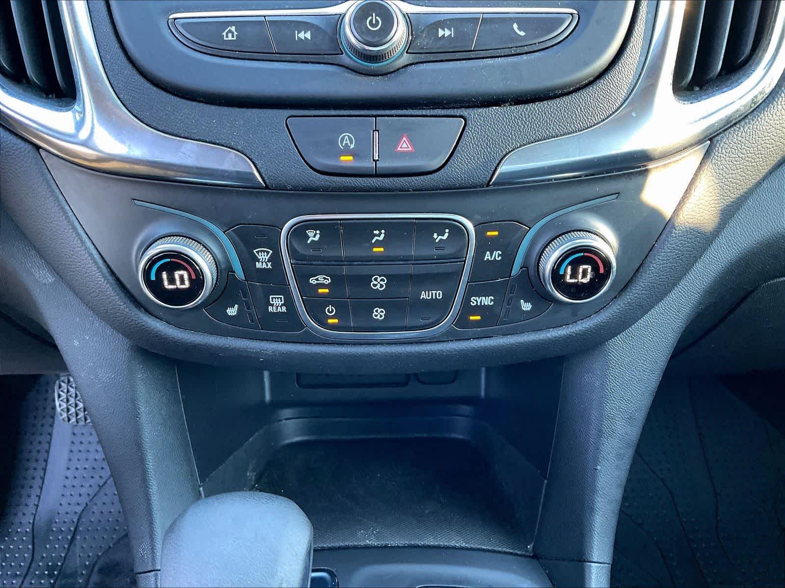 2024 Chevrolet Equinox LT - Photo 17