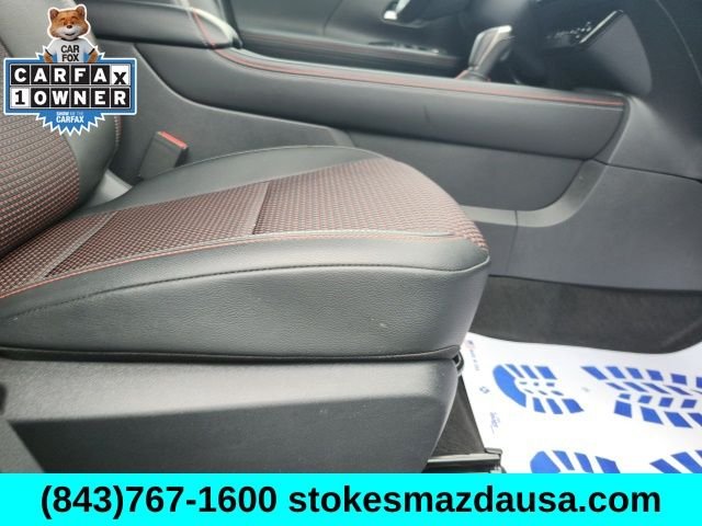 Used 2025 Black Nissan SR image 27