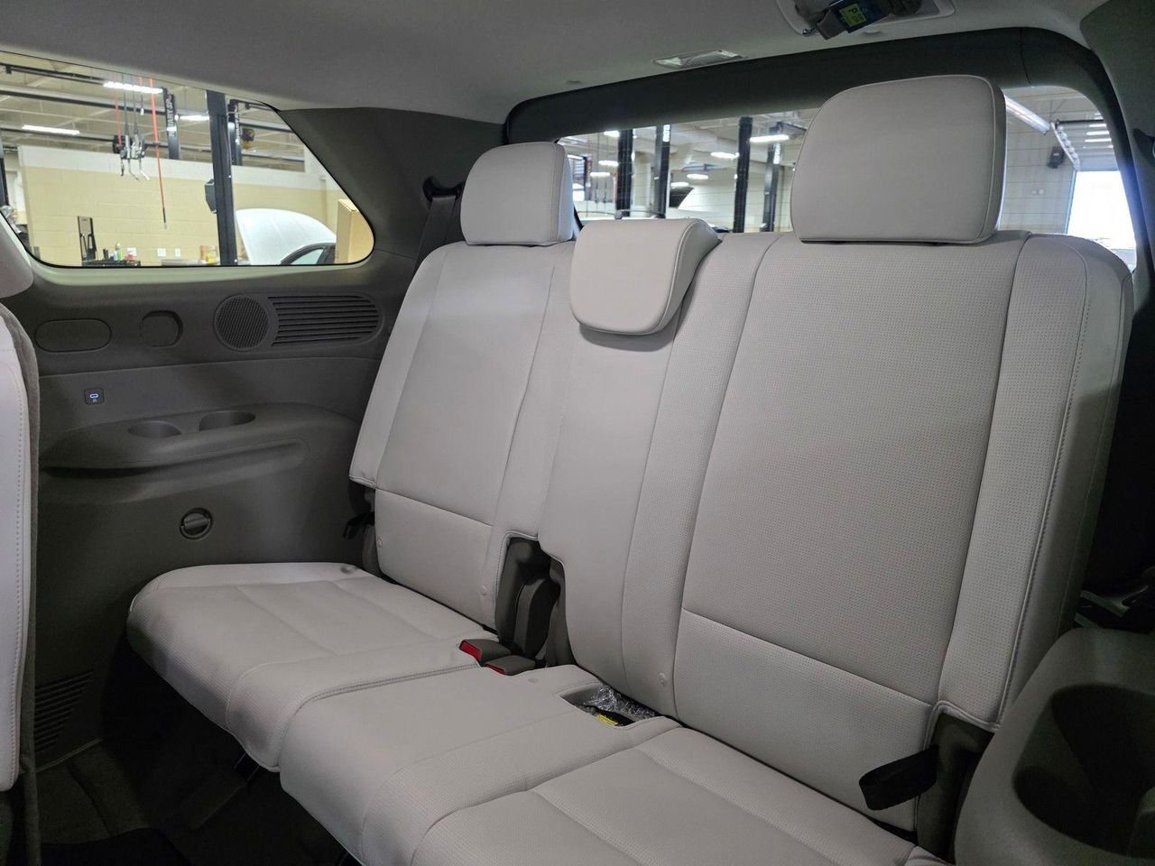 New 2027 Wc9 Hyundai Blue SEL 7P image 14