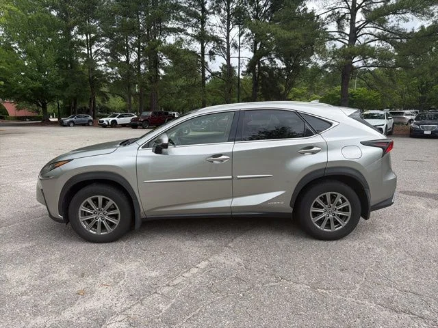 Used 2018 Silver Lexus 300h image 2