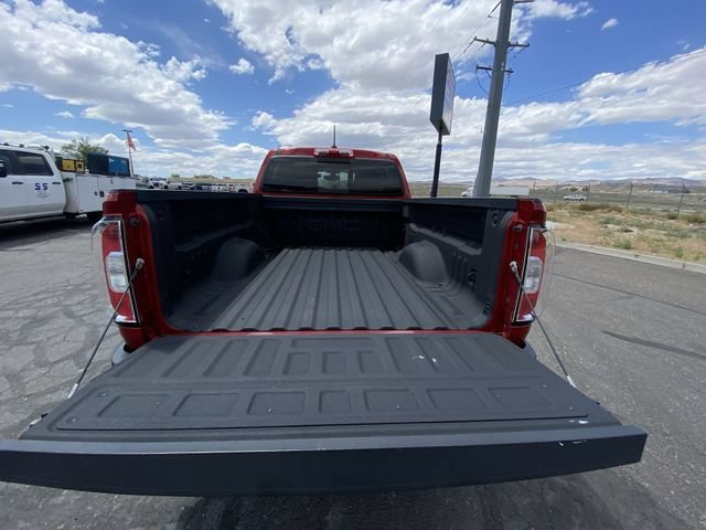 Used 2016 COPPER RED METALLIC GMC 4WD SLT image 22