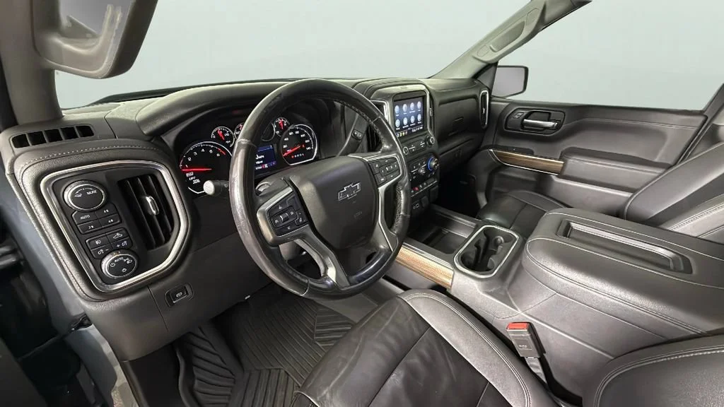 Used 2021 SATIN STEEL METALLIC Chevrolet LT Trail Boss image 19