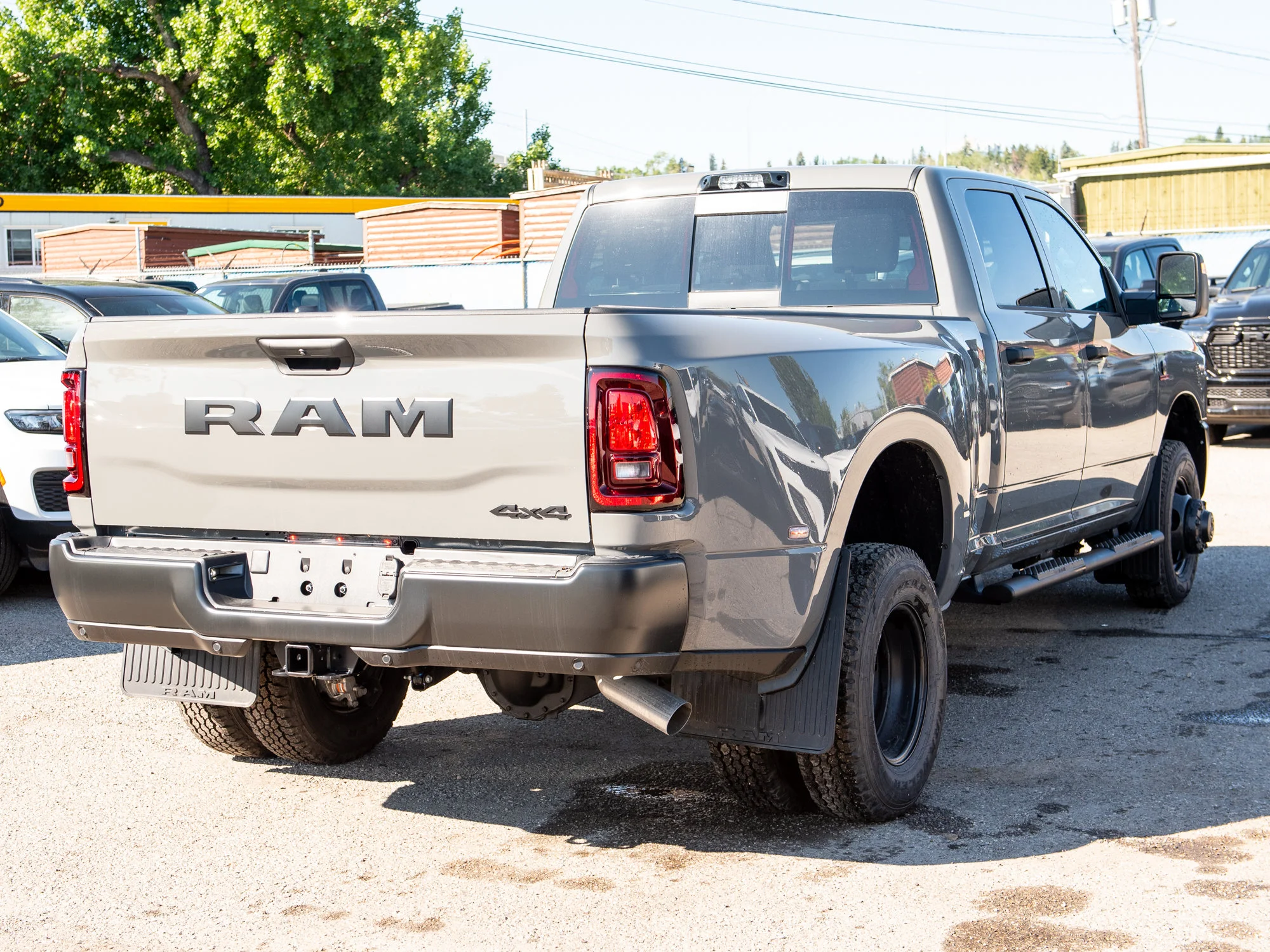 New 2026 Grey RAM Tradesman* image 7