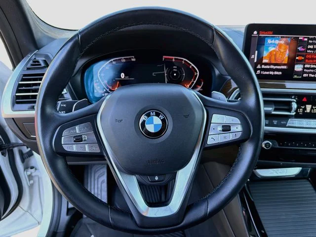 Used 2022 White BMW xDrive30i image 12