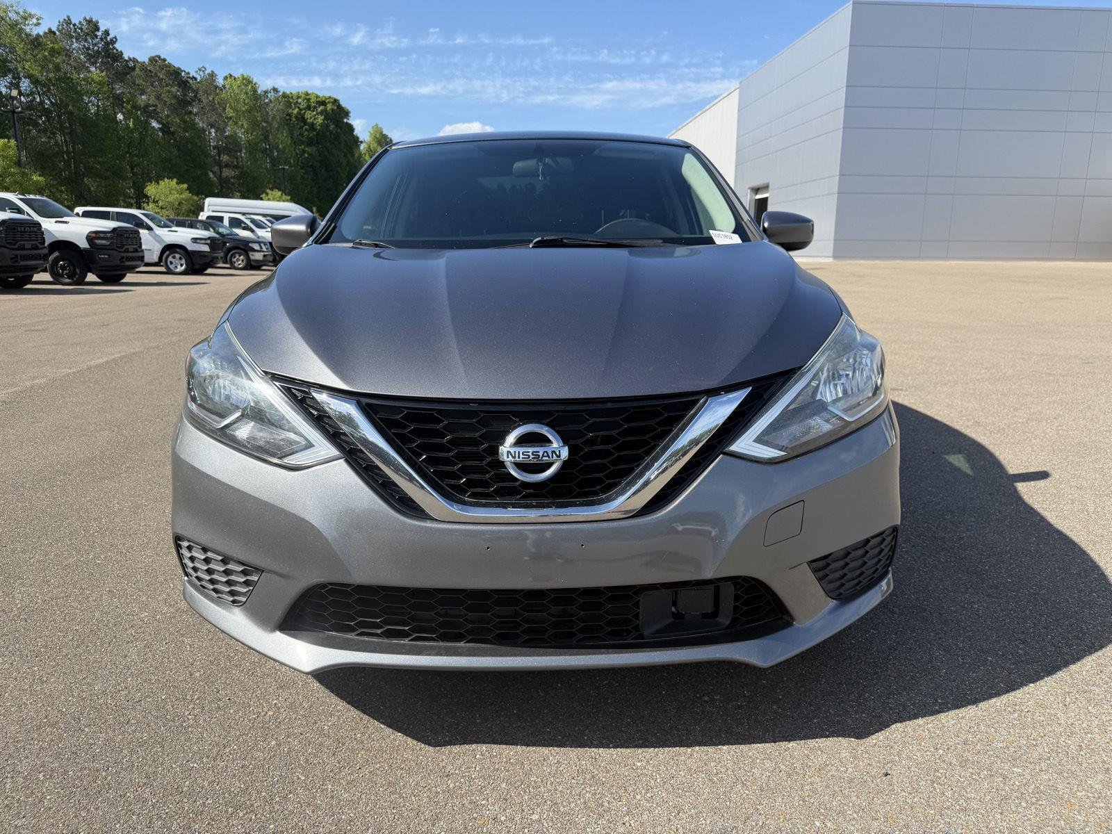 Used 2019 Nissan Sentra SV with VIN 3N1AB7AP6KY432879 for sale in Hattiesburg, MS