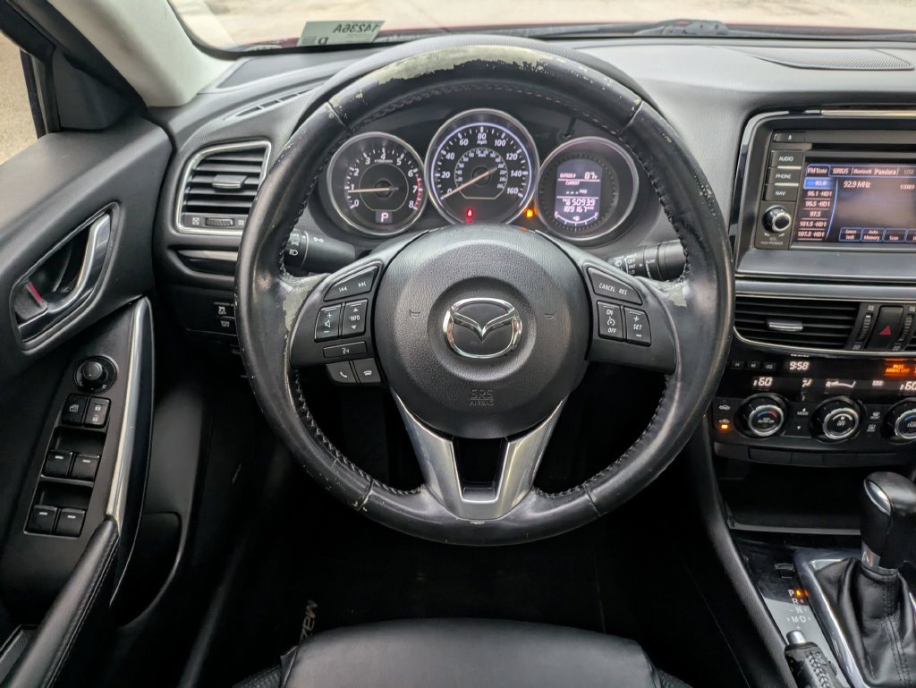 Used 2015 Red Mazda i Touring image 33