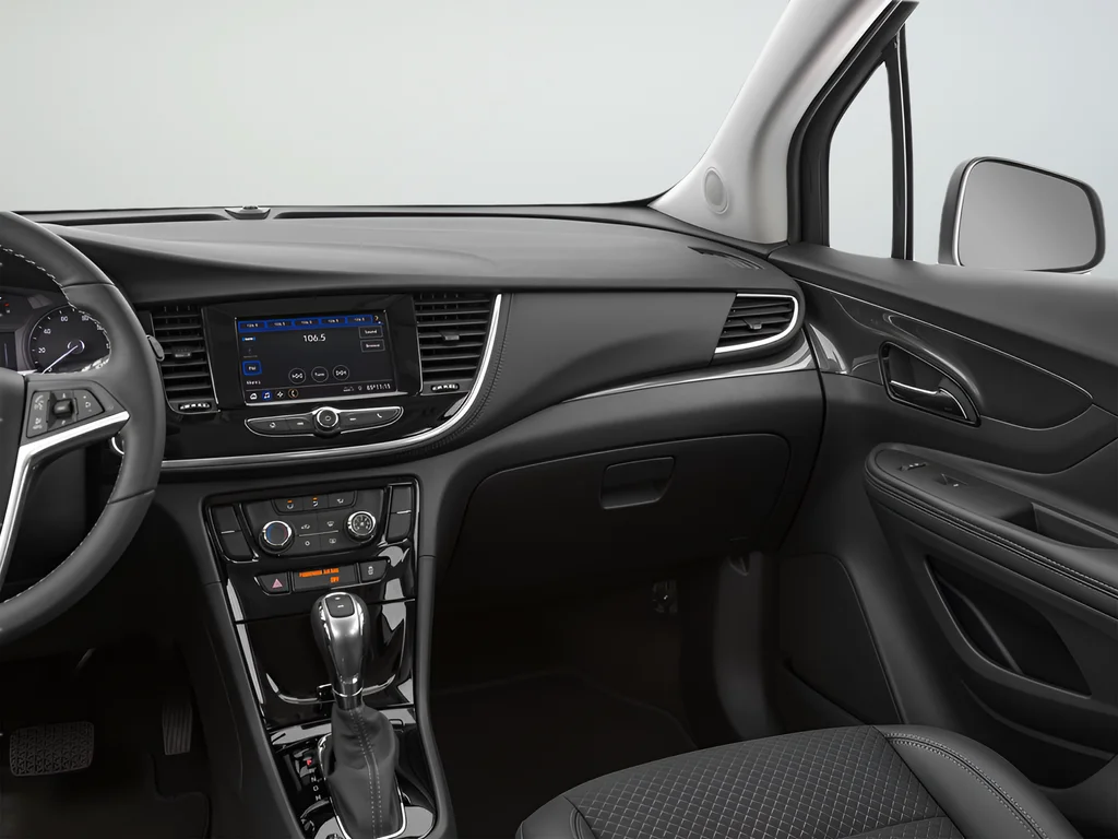 Used 2022 White Buick Preferred image 43