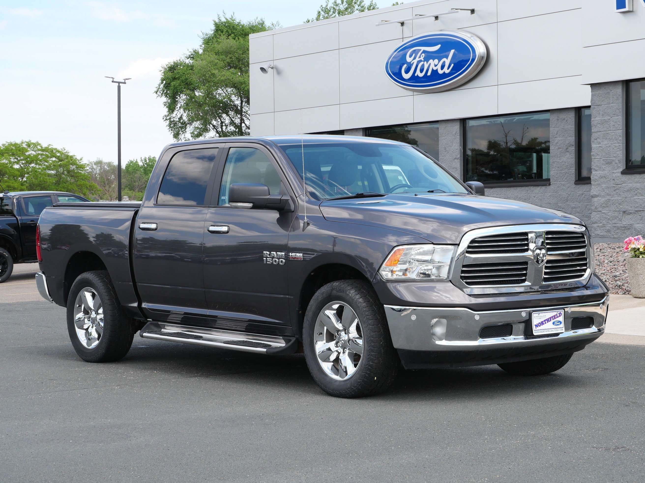Used 2018 RAM Ram 1500 Pickup Big Horn with VIN 1C6RR7LT4JS352524 for sale in Northfield, Minnesota