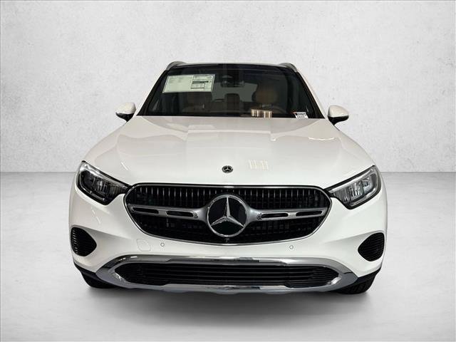 New 2026 Polar White Mercedes-Benz GLC 300 image 32